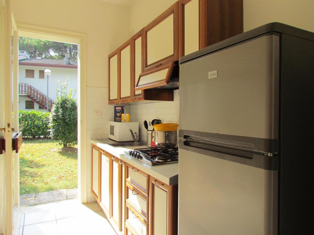 Intimate Villa With Private Garden - Beahost Bibione